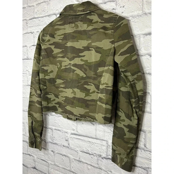 Mudd cropped camo button up jacket XS - Picture 4 of 7